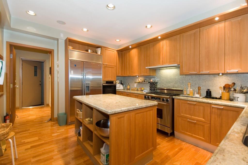 Вілла Whistler Alpine Chalet Retreat & Wellness Номер фото